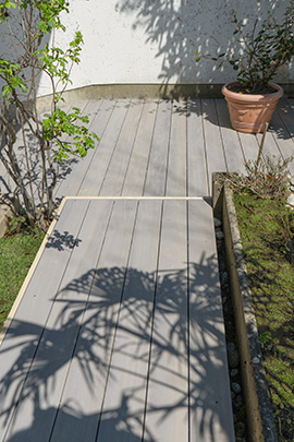 Terrasse en bois rénovée
